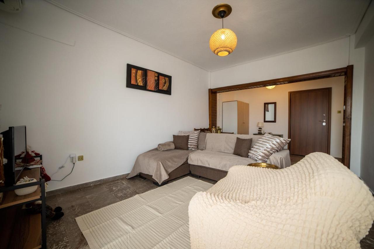 Center 5 Apartment *